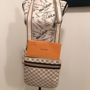 Authentic Louis Vuitton Azur Bosfort  Crossbody